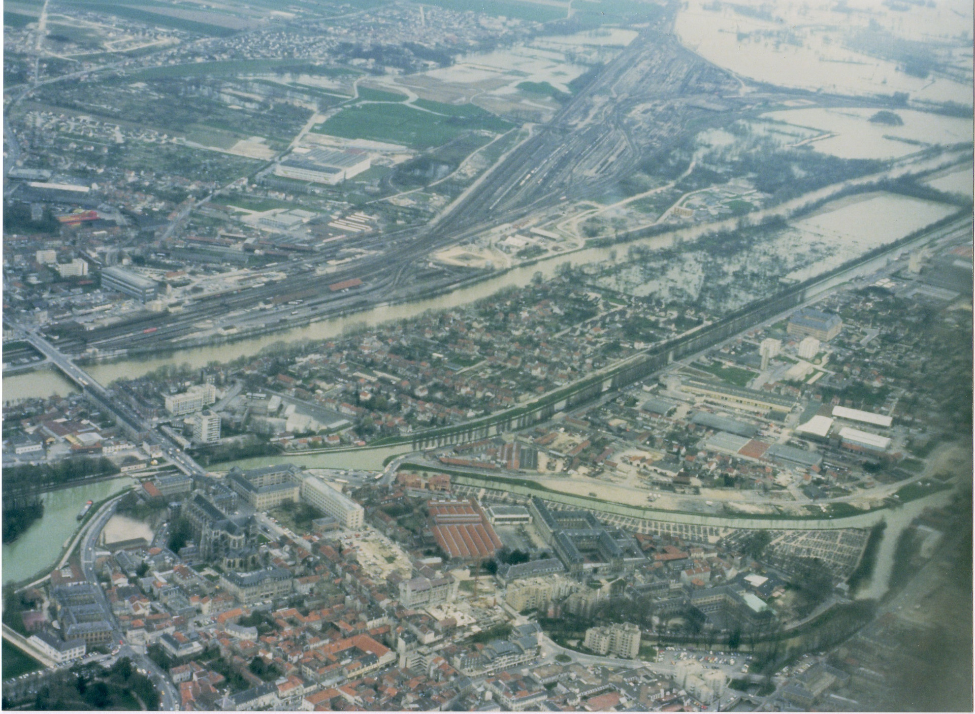 Inondations - Fagnières Châlons-en-Champagne (1983)